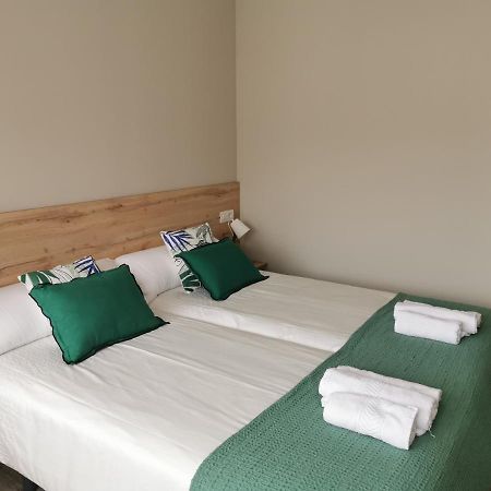 Km101 Hotel Baamonde ภายนอก รูปภาพ